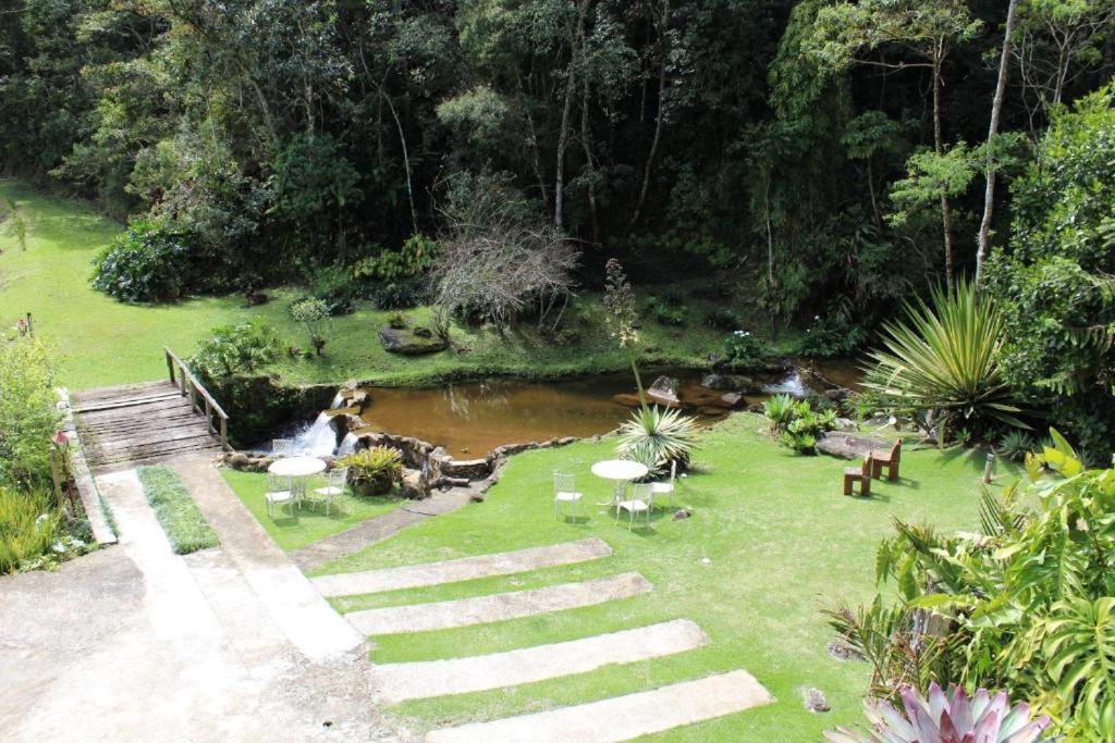 Pousada Sitio E Poesia เตเรซอโปลิส ภายนอก รูปภาพ
