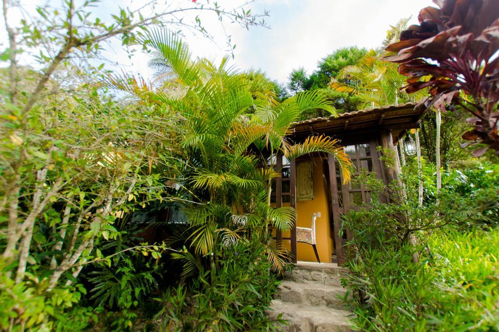 Pousada Sitio E Poesia เตเรซอโปลิส ภายนอก รูปภาพ